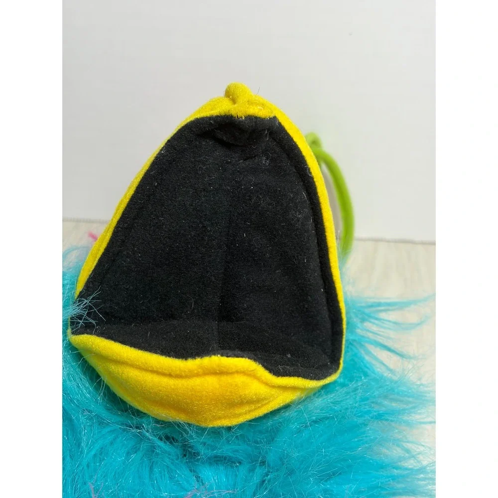 The Puppet Company measurement shown